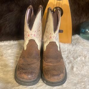 Justin Gypsy cowboy boots 8, L9924